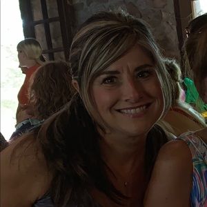 Meet your Posher, Kelli